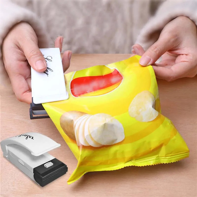 Food Packaging Sealing Machine
