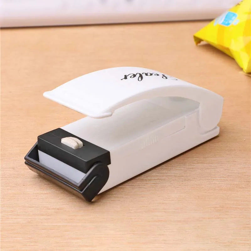 Food Packaging Sealing Machine