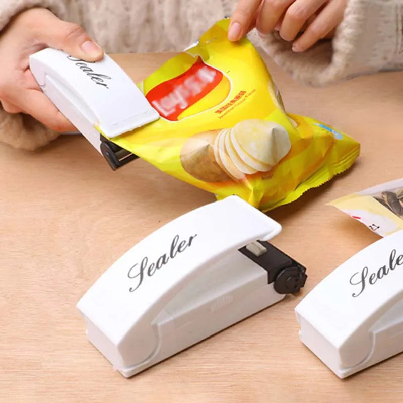 Food Packaging Sealing Machine